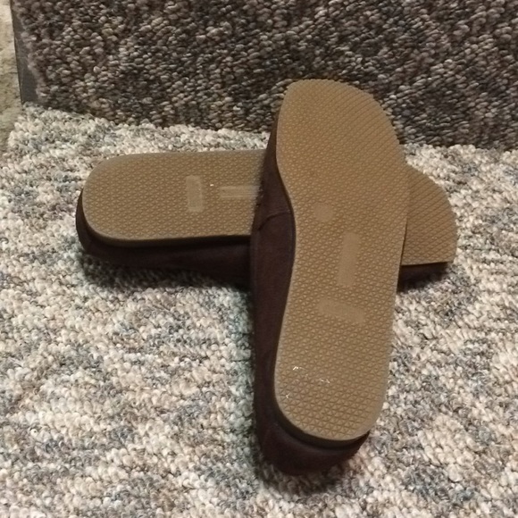 Predictions brown suede flats size 71/2 - Picture 6 of 8